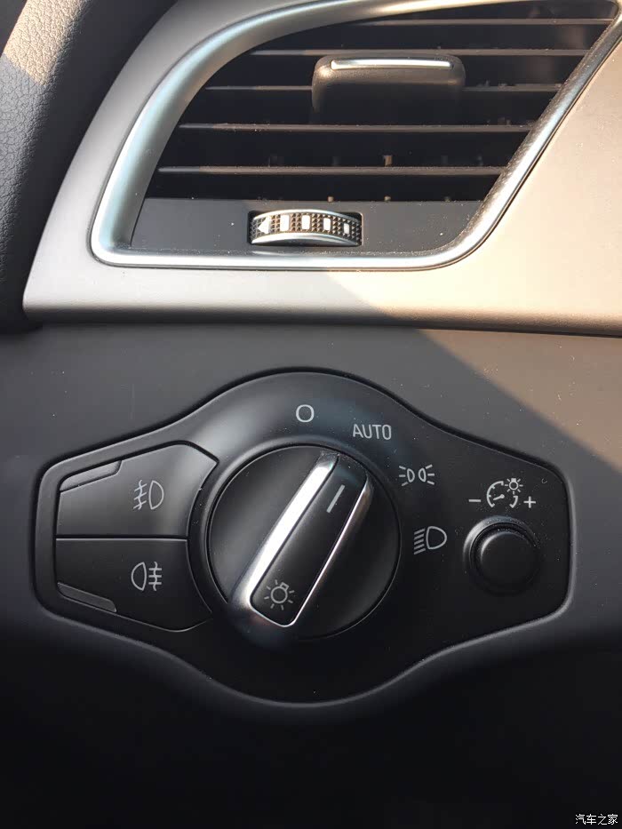 【图】开启前后雾灯,仪表盘没有任何标志显示~~_奥迪a4l论坛_汽车之家