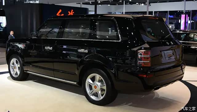 红旗ls5外观稳重大气,符合红旗汽车的造型风格