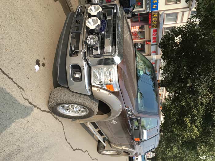 论坛第一辆美国改装版福特f350附高清改装作业二