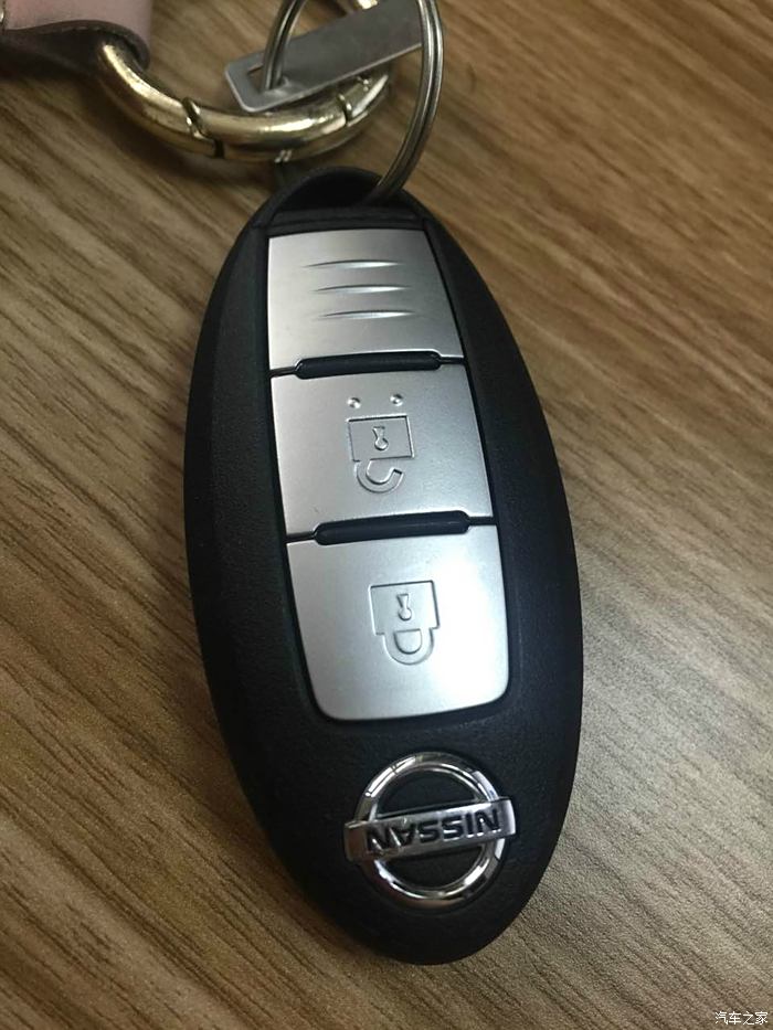 这是我车钥匙,请版主认证16款新逍客豪华版