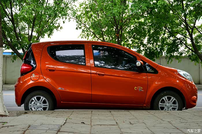 小奔特写支持四川论坛