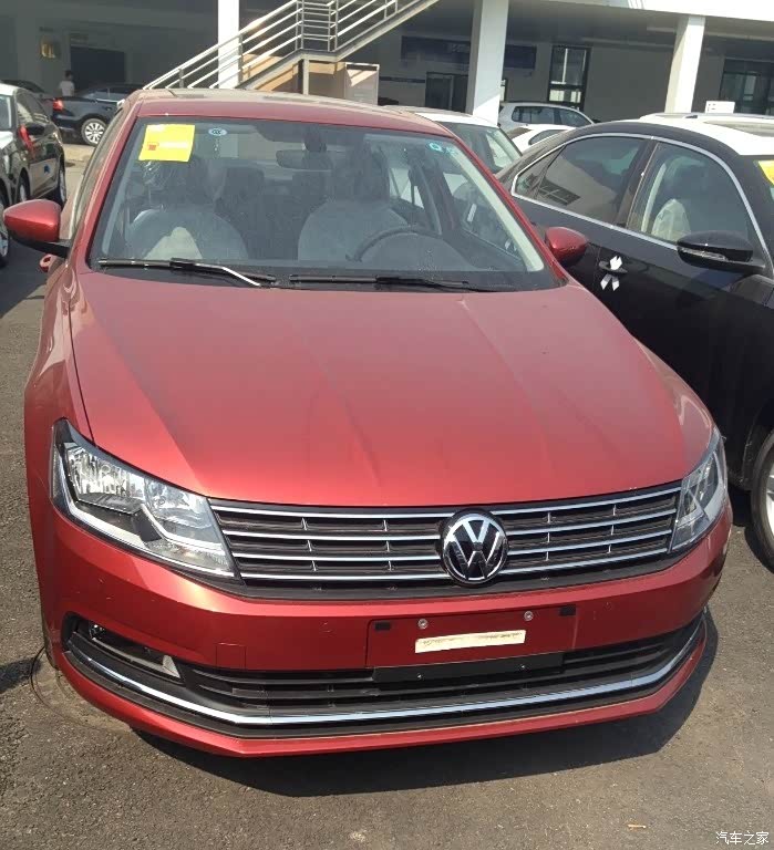 天儿虽热买车热情不减俺的闷骚红全新朗逸开回家咯