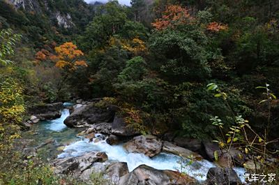 自駕雅安寶興東拉山大峽谷看山,看水,看紅葉