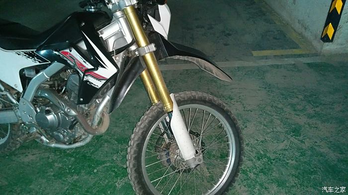 【圖】小小對比錢江250越野和本田crf250(自己開心比的開心)_摩托車