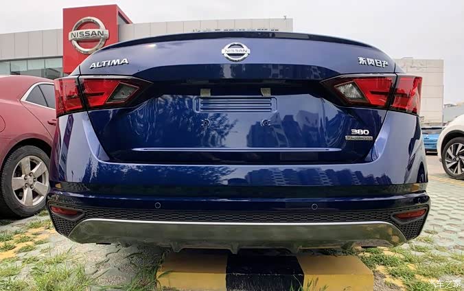 天籁极光蓝车漆自己好喜欢