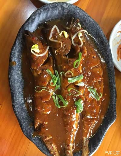 我们选家朝鲜族特色饭馆可能因为没有选对店虽然菜品做都精致但