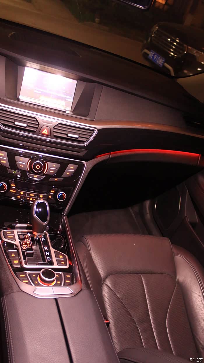 静谧而不失奢华博瑞夜景氛围灯亲密接触