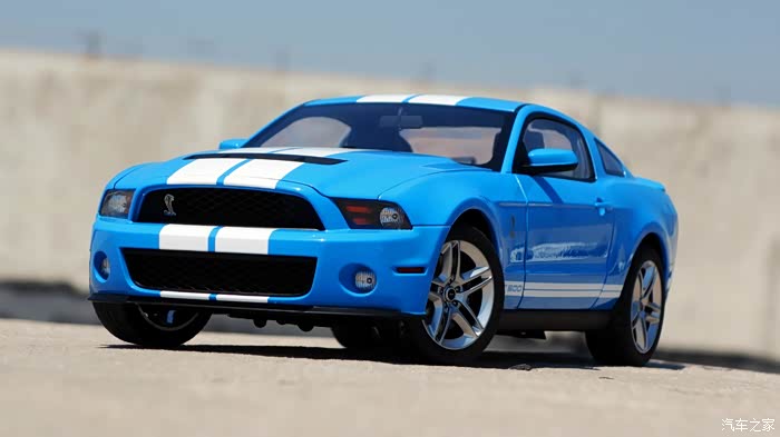 喜大普奔爱在深秋钟爱野马天蓝蛇王gt500外拍by小科