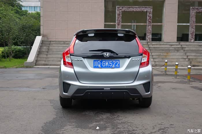 国产最便宜本田汽车gk5mt星光银交作业