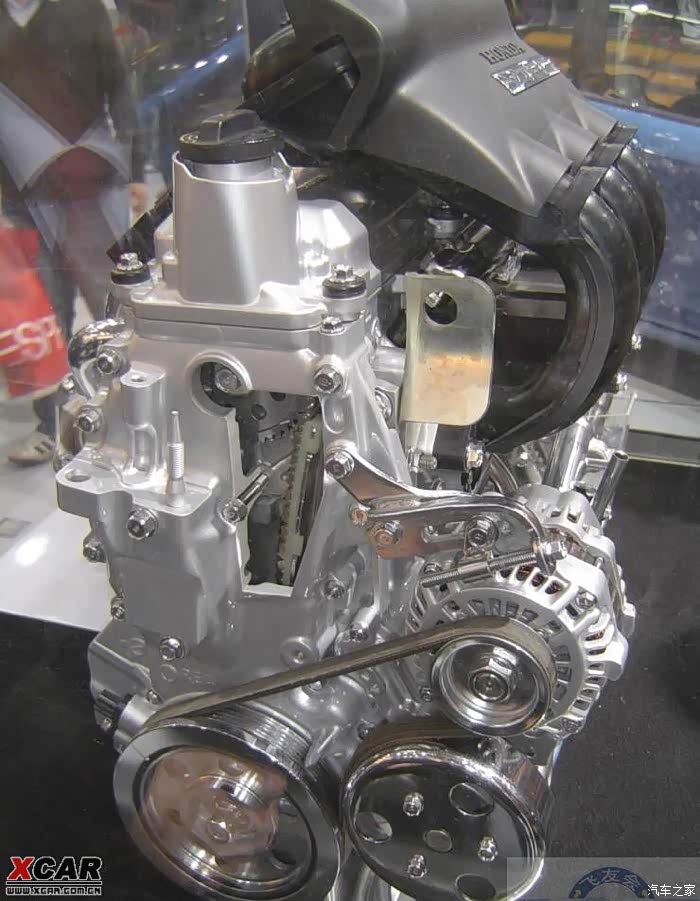 老飞度换了发电机皮带 怎样判断是否松紧到位呢