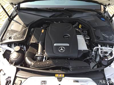 看到实车把持不住,情迷奔驰c200!