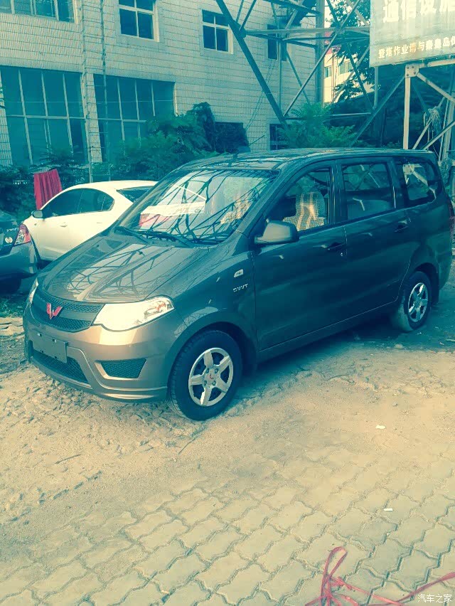 提车啦,1.5沙漠金的s