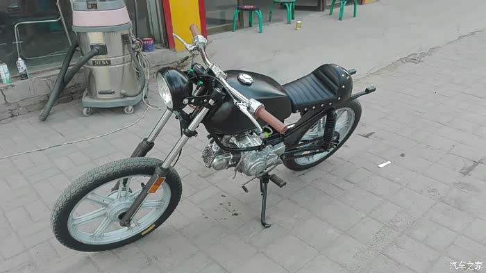 当废铁卖了可惜那就自己改复古本田90复古记