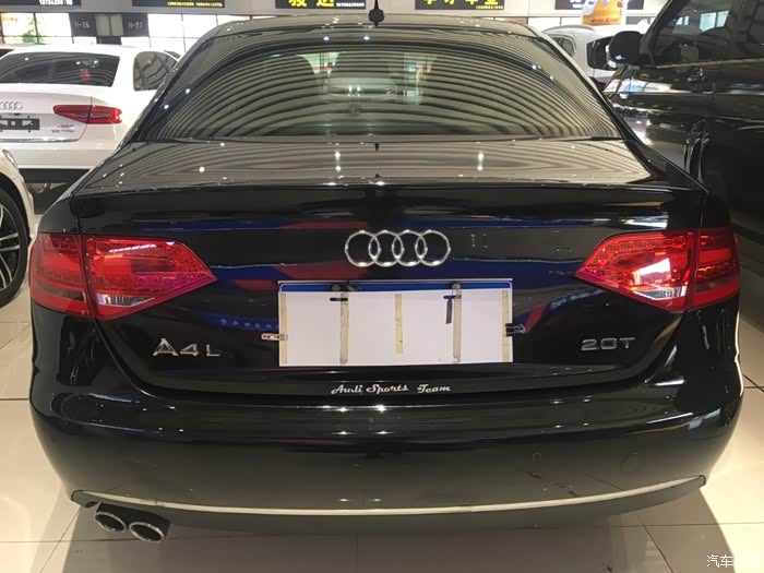 这样款式奥迪,日间行车灯真是炫酷,米色的座椅真是舒服,爱了