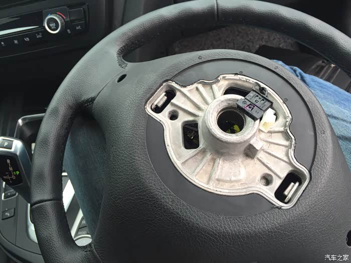 【图】320li的方向盘气囊怎么拆求教_宝马3系论坛_汽车之家论坛
