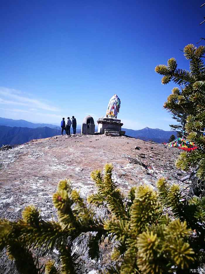 最美318雅江2017报 周末和单位同事到雅江帕姆岭神山去看看 帕姆岭