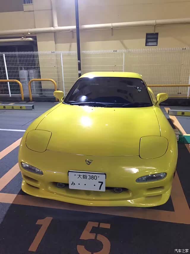 rx7车标efini