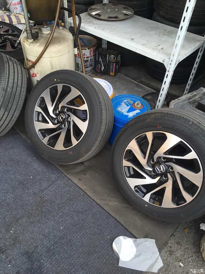 出原厂16寸轮毂