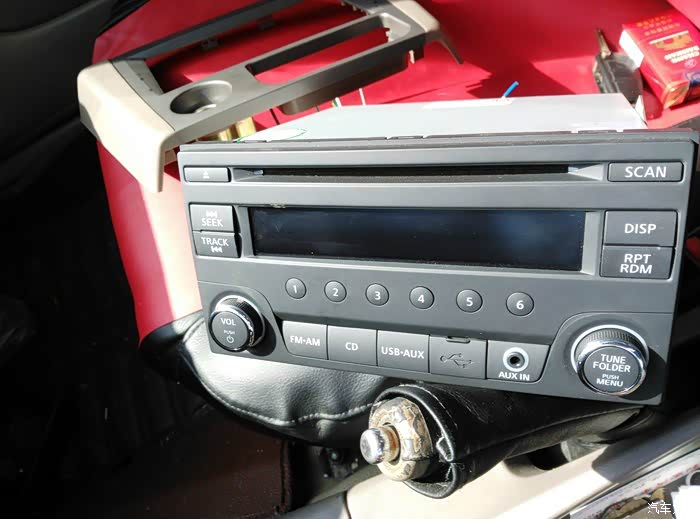 求介绍 蓝瑟.装什么cd机好 带usb mp3播放功能