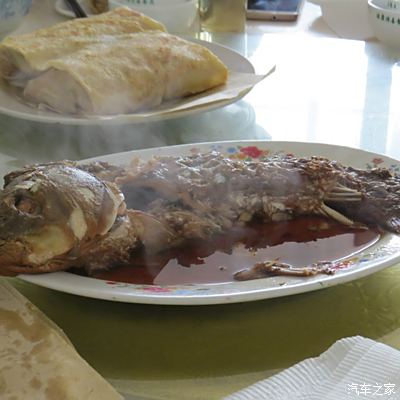 威縣特色酥魚表面酥酥肉嫩味美