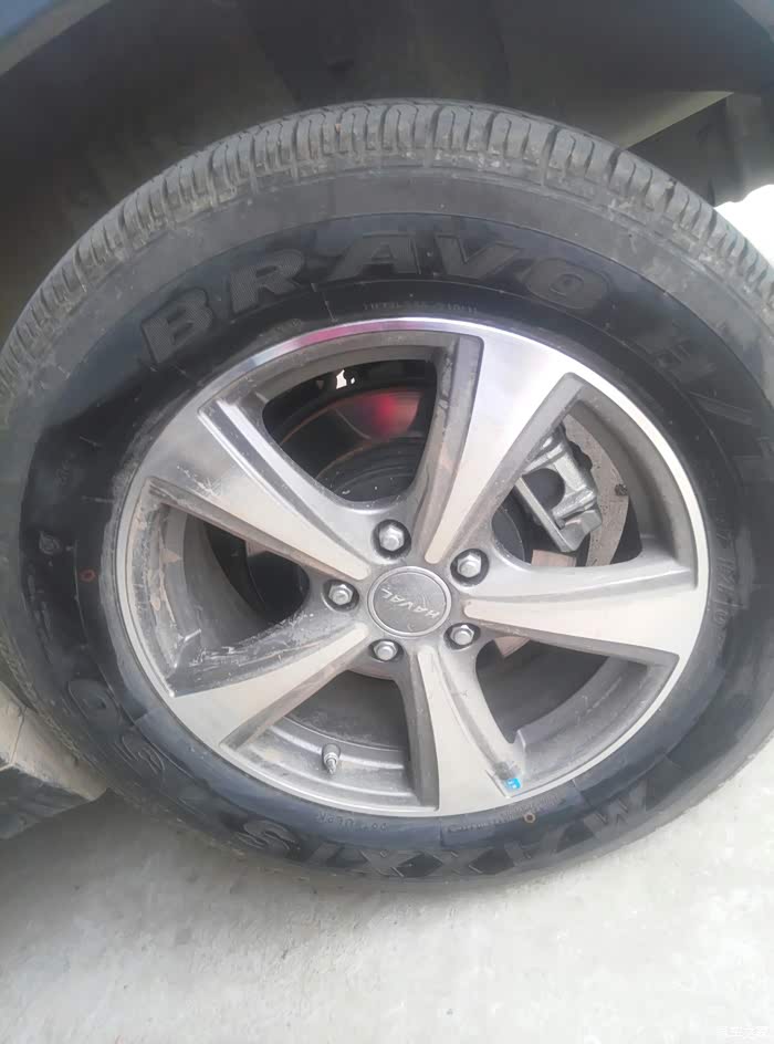 2015/12/27 09:35:25 发表在 地板  这是玛吉斯的轮胎,bravo不是轮胎