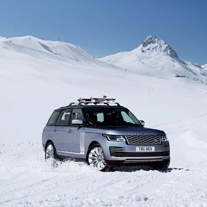 路虎揽胜雪地怎么开看完这个雪地撒欢都不怕南方车友速进