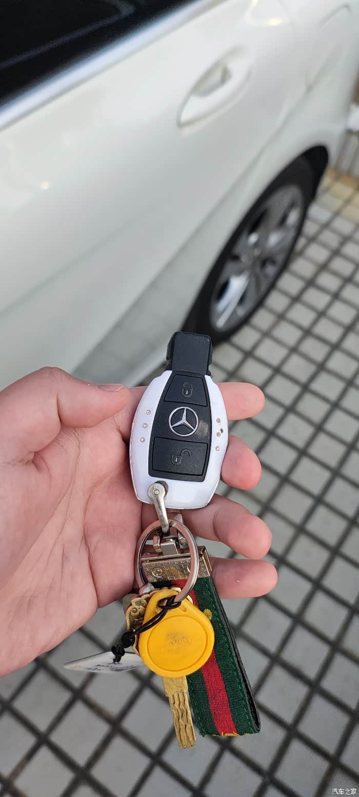 【图】glb200时尚,广州集体提车啦!_奔驰glb论坛_汽车之家论坛