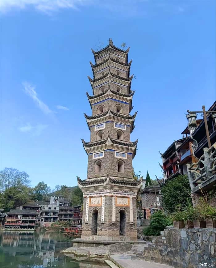 一次说走就走的旅行,山水一程遇上凤凰古城