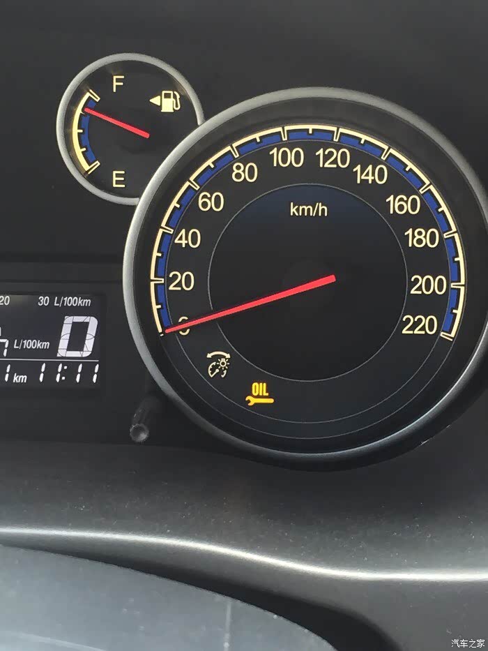 请问大神这是什么故障灯