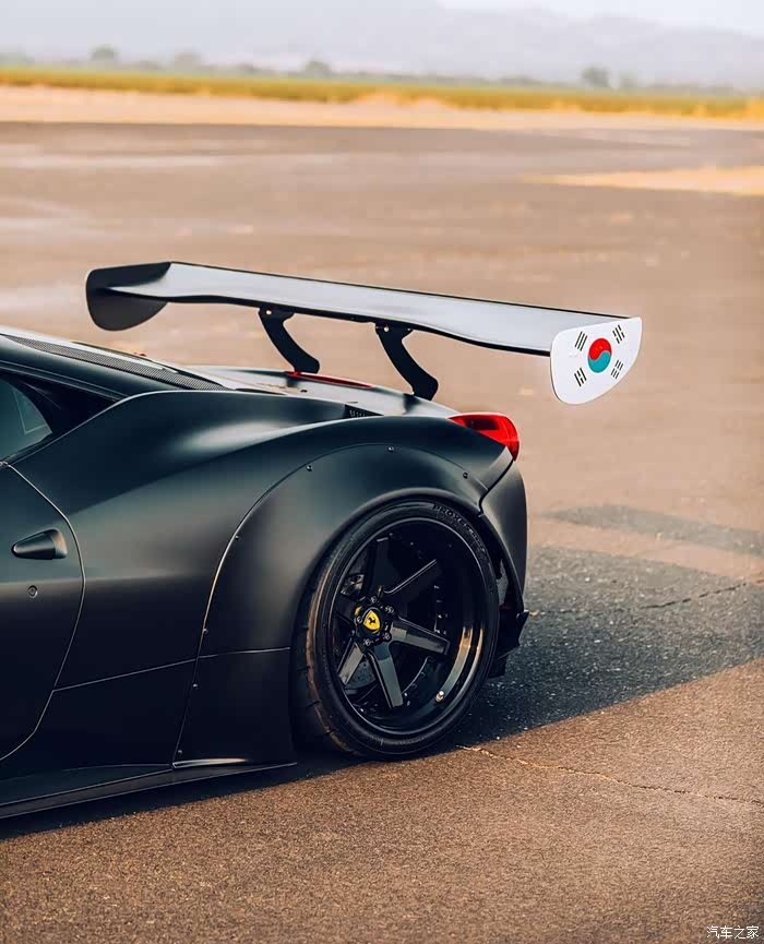 赛道黑武士!法拉利458 gt3 .