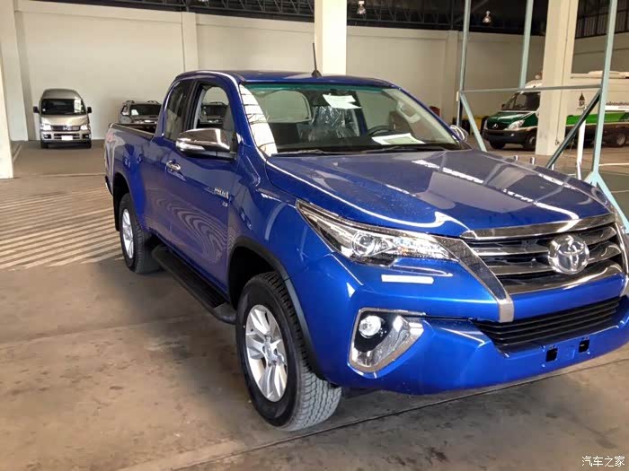 中毒太深2015丰田fortuner改装