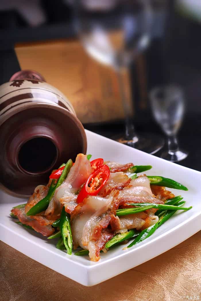 你好20212021美好的新生活之鹅黄肉