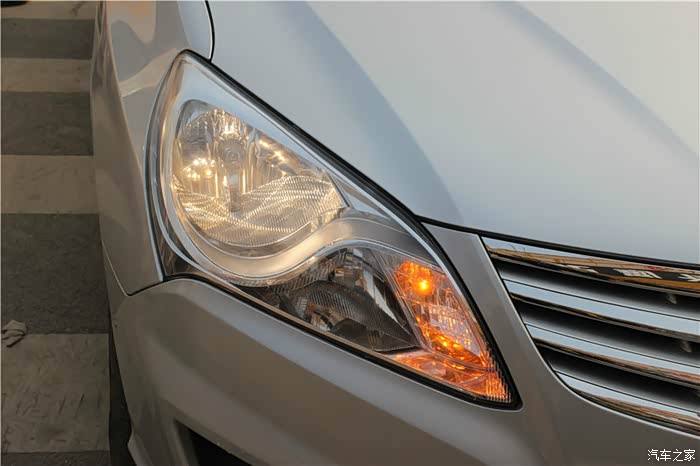 悦动改双光透镜