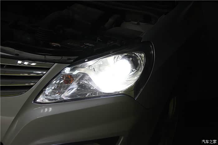 悦动改双光透镜