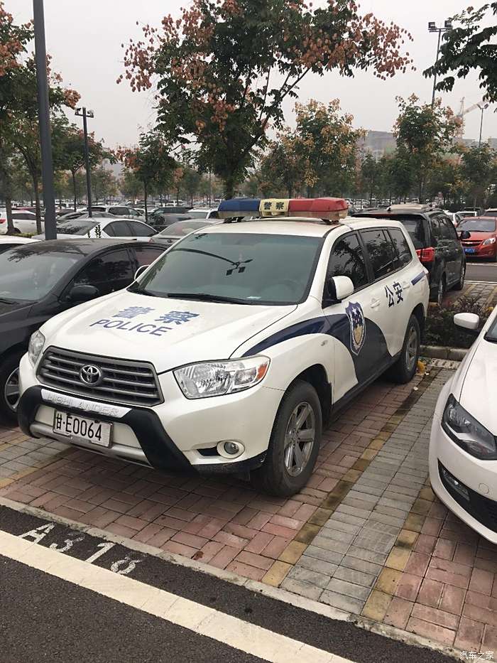 警车真实图片图片