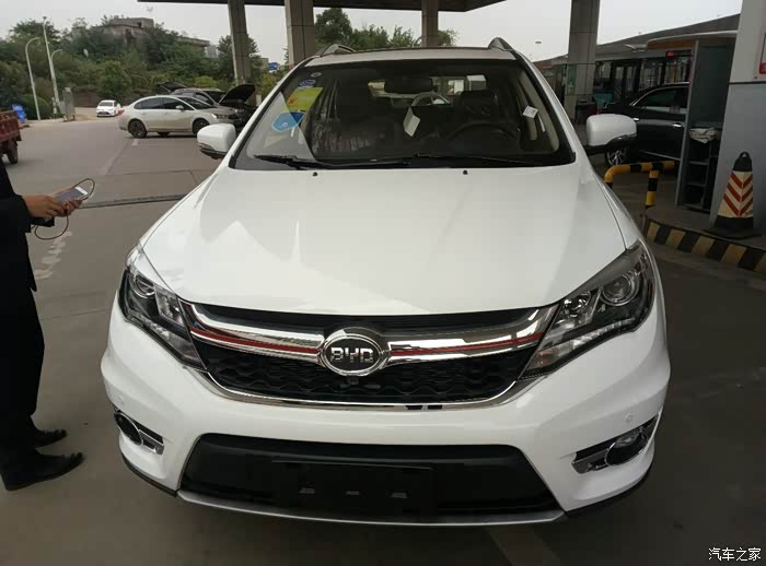 18号已经提车17款s7白色尊荣