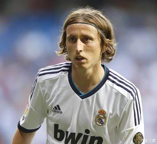 皇马点将莫德里奇