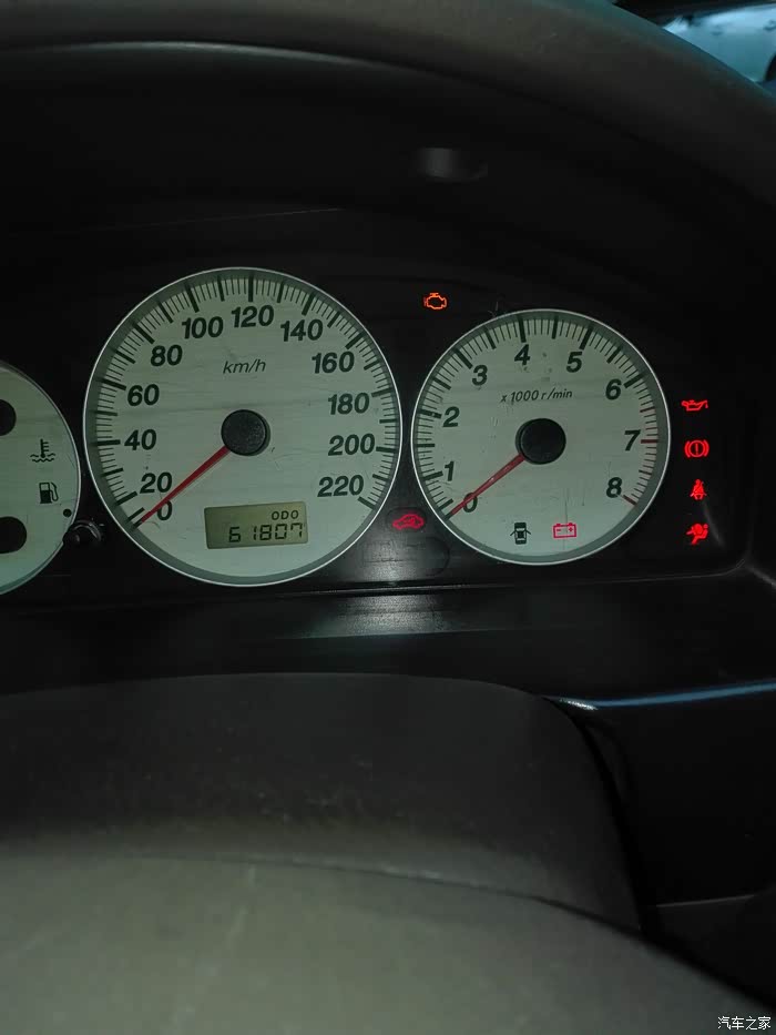 日系车经典马自达323详细感受