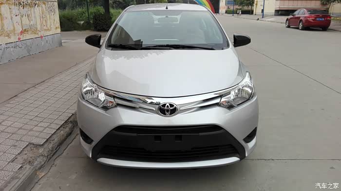 出售银色威驰2016款 1.5l 手动智臻星耀版