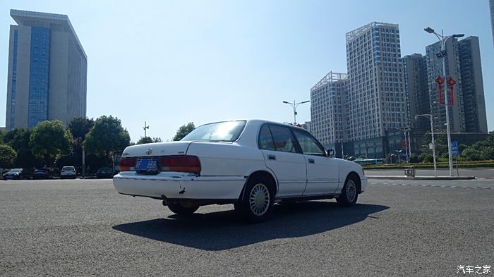 經典老車皇冠30jzs133