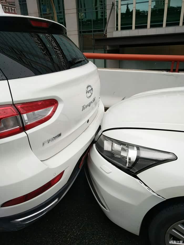 【图】新车被追尾了,对方全责,怎么走流程_传祺gs4论坛_汽车之家论坛