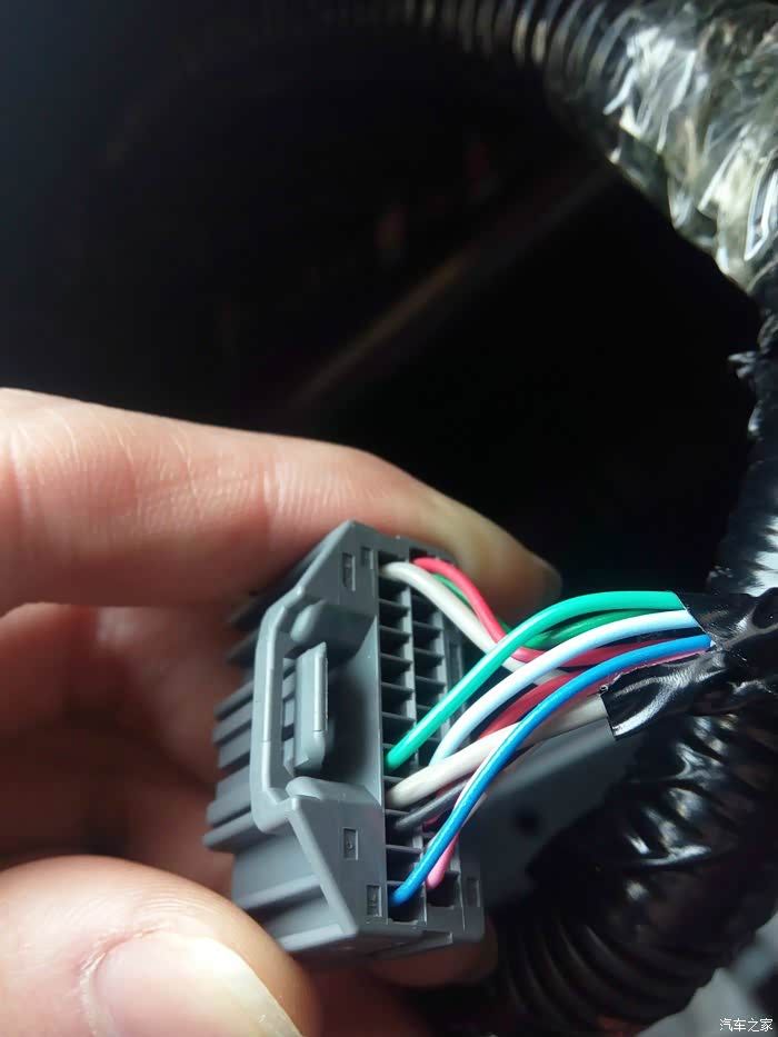 关于缤智xrv原车5寸屏cd改装到之光6376nf