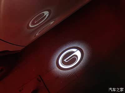 【喜欢喜欢就是喜欢】本来想说驾驶感受的,下次吧,这次就说车灯