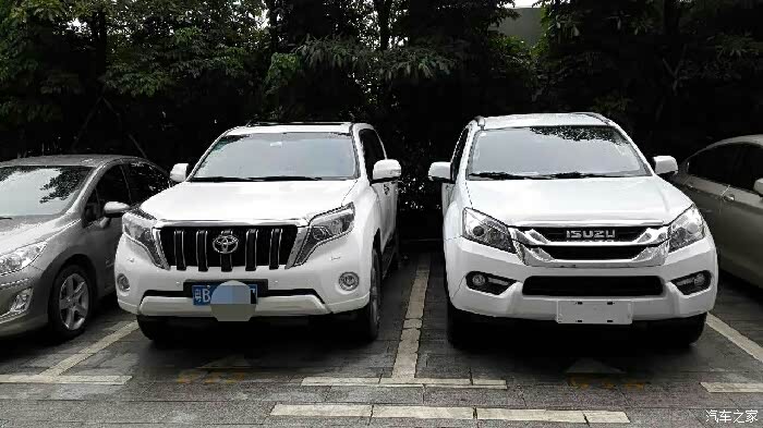 哪位高人手里有mux和汉兰达或者霸道一起的照片.谢谢啦.