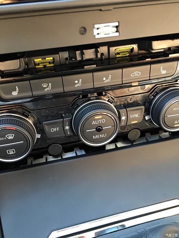 230改自动空调的车友们,你们有内循环吗