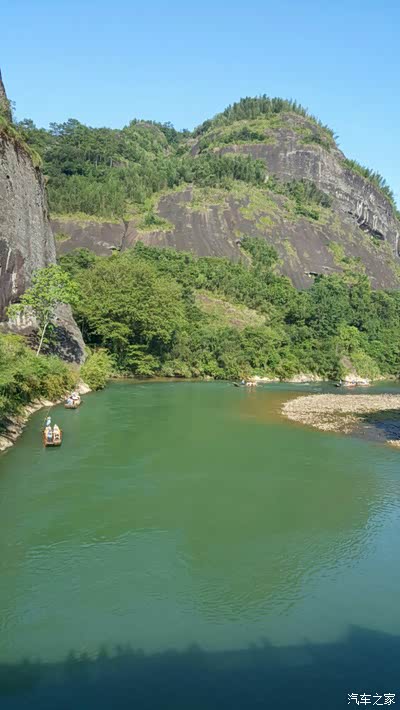 武夷山山但有曲溪相伴有山有水如水墨画般有诗意线天玉女峰天王峰遥遥