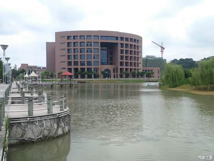 trt台州耀五扬威荣威车友会台州学院椒江校区一日游