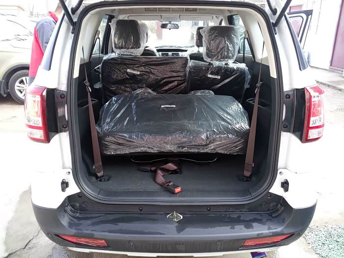 交作业了,幻速s3舒适加装版提车!