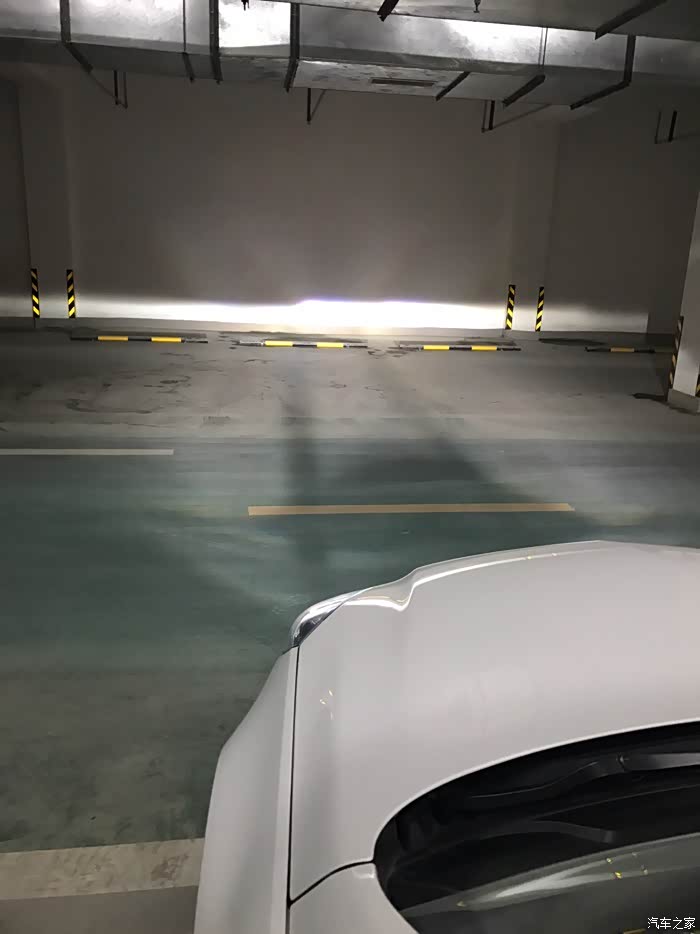 改完灯有两条黑线