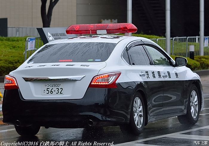 第三代天籁警车